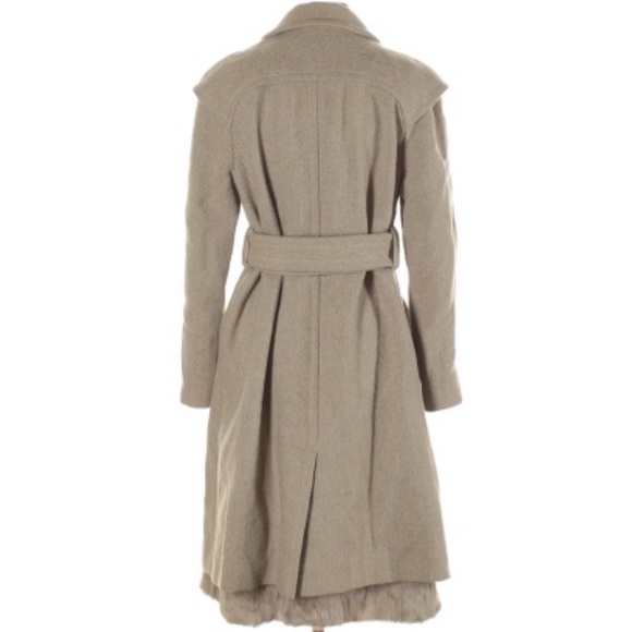 Louis Vuitton Wool Coat
SUMMER CLEARANCE PRICE - Picture 3 of 13